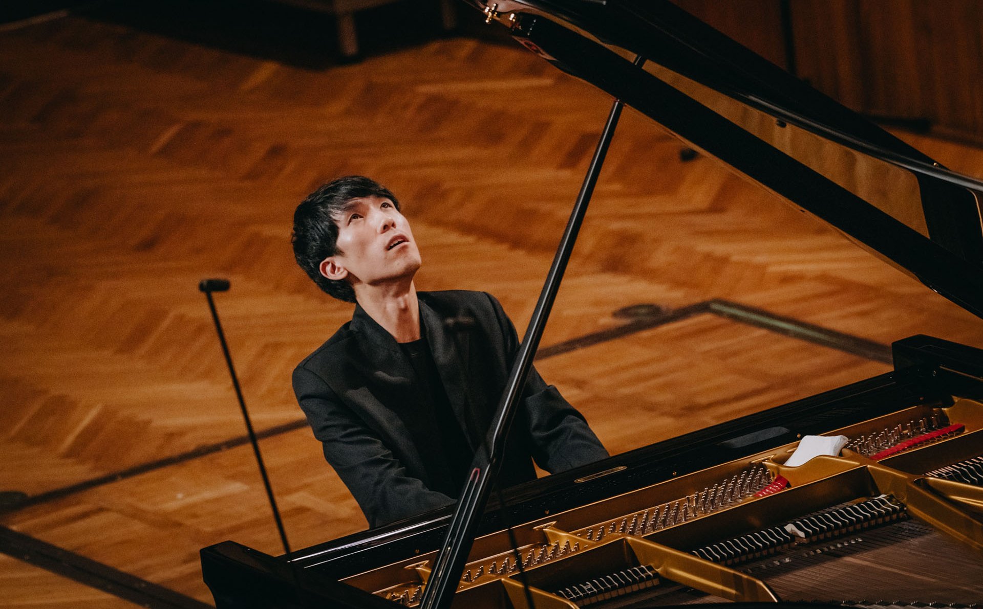 „Trzeba mieć historię do opowiedzenia”. Sylwetka Erica Lu