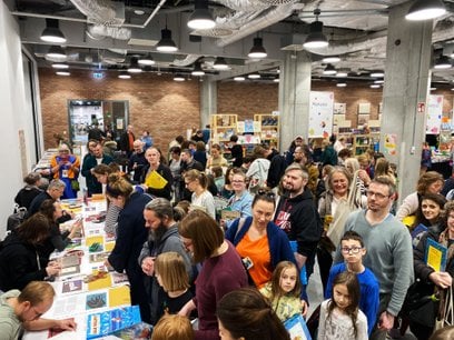 Program festiwalu przewiduje liczne spotkania z autorami oraz ilustratorami