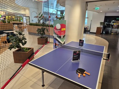 O możliwości rozegrania meczu decyduje kolejność zgłoszenia się przy stole ping-pongowym, przy czym 