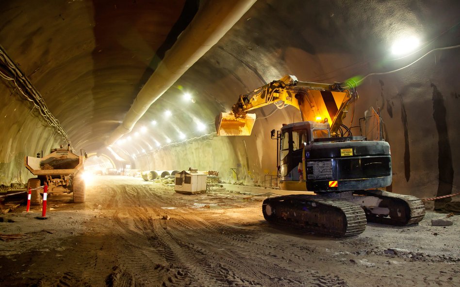 2 kilometry za miliard złotych. Nowy tunel coraz bliżej.