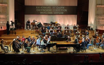 Przygotowania do koncertu inauguracyjnego Konkursu Chopinowskiego