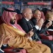 Od lewej: właściciel Newcastle szejk Mohammad bin Salman, szef FIFA Gianni Infantino i Władimir Puti