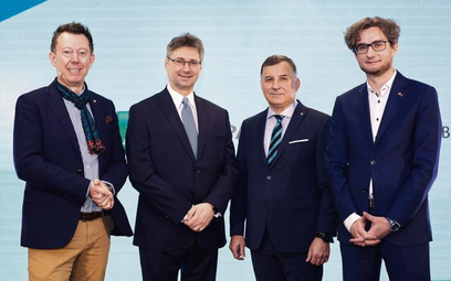 W spółkę Autenti, której prezesem jest Grzegorz Wójcik (drugi od lewej), zainwestowały BNP Paribas, 