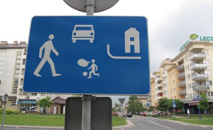 Jak deweloper powinien przygotować powództwo, aby otrzymać odszkodowanie za drogę wewnętrzną