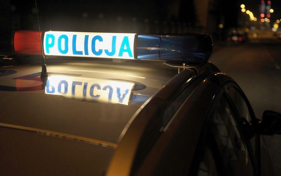 Wypadek pod Warszawą. Szef CBA próbował ratować rannych