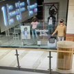 22-letni mężczyzna udawał manekina, by okraść galerię handlową w Warszawie.