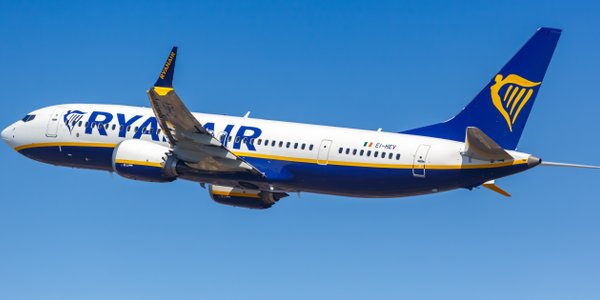 Miały spadać, a rosną: Rekordowe emisje lotnicze w Europie. Ryanair ostro w górę
