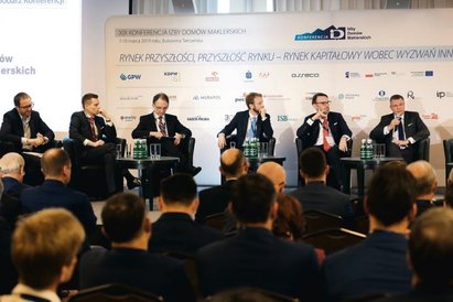 Od lewej: Marek Dietl (GPW), Jacek Jastrzębski (KNF), Waldemar Markiewicz (IDM), Marcin Obroniecki (