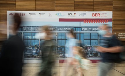 Pierwszy raz milion pasażerów na lotnisku w Berlinie