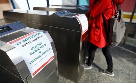 Dzień bez Samochodu: „Toksyczna miłość” Warszawy do aut trwa w najlepsze