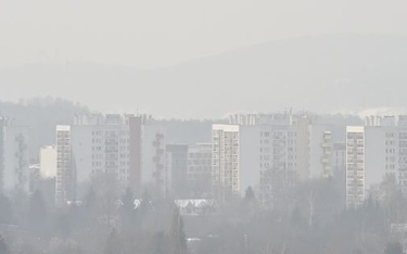 Blisko 3 mln zł m.in. na budowę stacji monitorujących smog