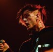 Amerykański raper Lil Peep, mając ledwie 21 lat, przedawkował antydepresanty i narkotyki. Zmarł 15 l