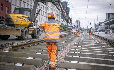 Przejazd przez tory tramwajowe przy ulicy Emilii Plaster będzie zamknięty