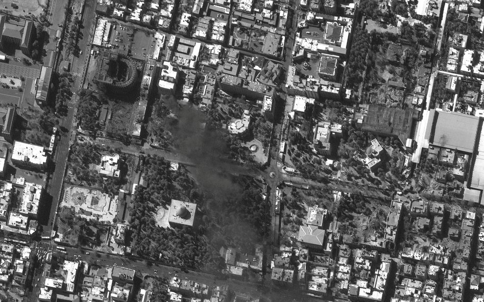 Zdjęcie satelitarne przedstawia kompleks prezydencki i posiadłość ajatollaha Alego Chameneiego w Teh