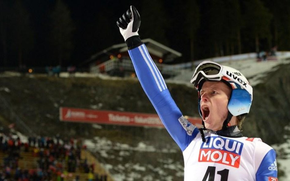 MŚ w Falun: złote skoki Rune Velty, Kamil Stoch w tle
