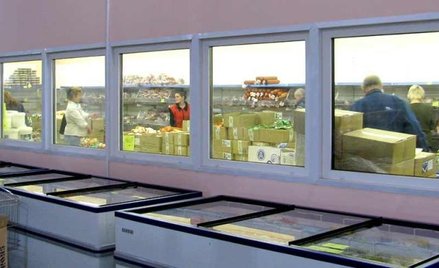 Polacy znów patrzą głównie na ceny