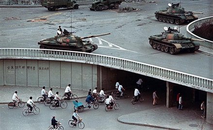 Pekin, dwa dni po masakrze na placu Tiananmen