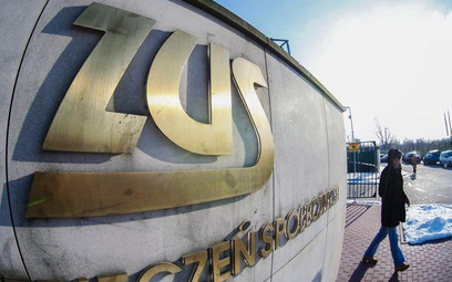 29 proc. internautów jest za likwidacją OFE i powrotem do ZUS