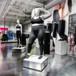 Manekiny plus-size we flagowym sklepie Nike. "Celebrujemy różnorodności kobiet"