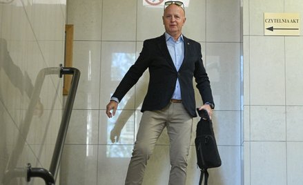 Były komendant główny policji generał Jarosław Szymczyk w Sądzie Rejonowym dla Warszawy-Mokotowa. Ro