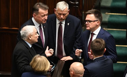 Niemal co czwarty ankietowany, deklarujący głosowanie na PiS, ocenia, że partia ta może się rozpaść.