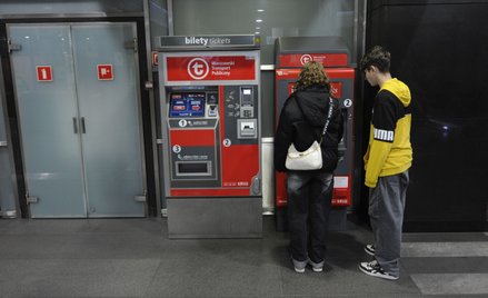 Miasta coraz rzadziej kupują biletomaty stacjonarne, ponieważ stawiają na aplikacje mobilne