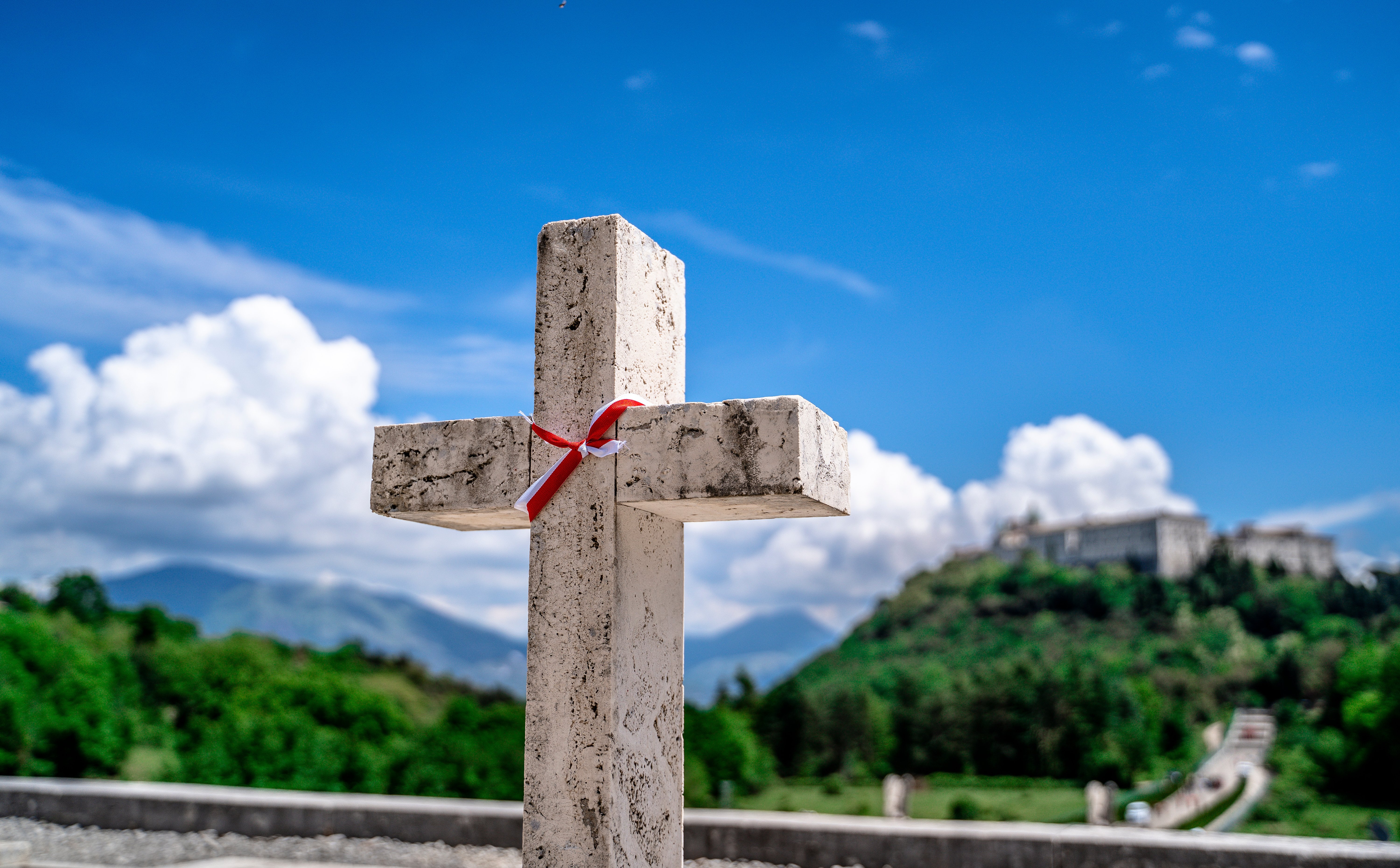 Powstaje baza grobów żołnierzy 2. Korpusu generała Andersa