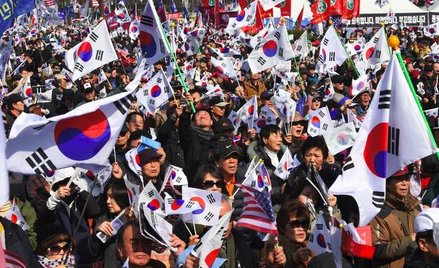 Zagrożona przez komunistów Korea została bez prezydenta