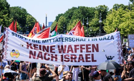 14 czerwca 2025 r., uczestnicy demonstracji inicjatywy pokojowej „Solidarność z Palestyną! Stop dost