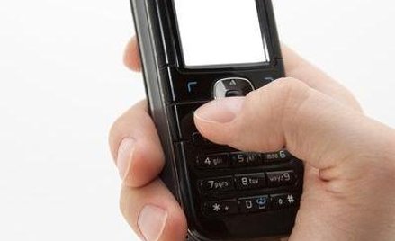 Mieszkaniec chciał poznać treść umowy zawartej przez urząd miasta z firmą telekomunikacyjną. Burmist