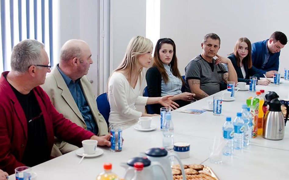 Magdalena Ogórek rozmawiała z opiekunami osób niepełnosprawnych