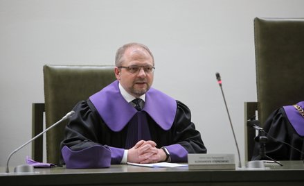 Sędzia Aleksander Stępkowski na sali Sądu Najwyższego w Warszawie