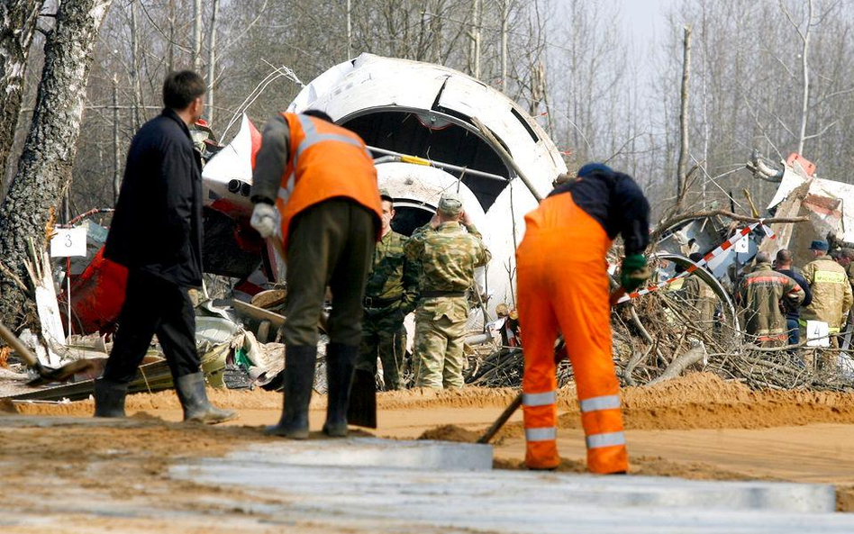 Wrak Tu-154M w Smoleńsku