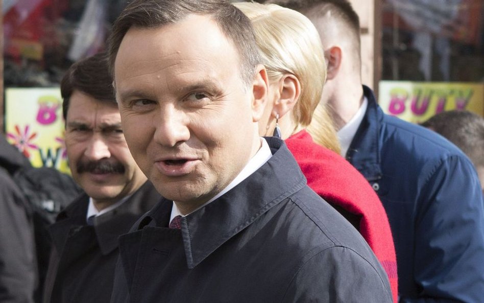 Andrzej Duda wygwizdany. "Będziesz siedział"