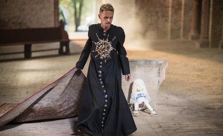 Piotr Wawer Jr (ksiądz Suryn) w „Matce Joannie od Aniołów”