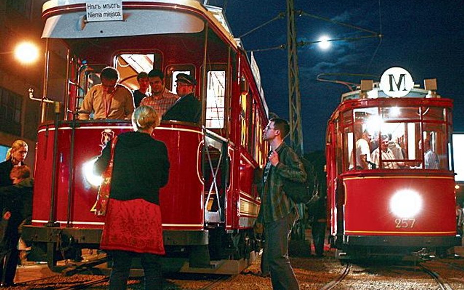 Za zabytkowy wagon tramwajarze liczą 650 zł za godzinę