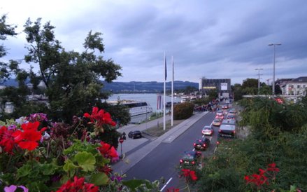 Brzeg Dunaju z Mostu Nibelungów