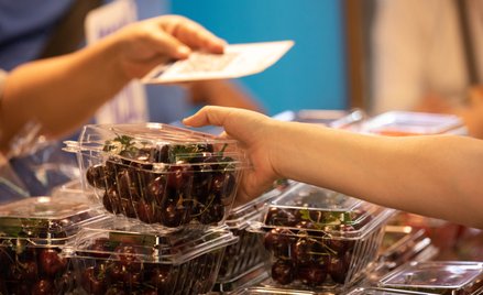 W wielu sklepach można już zaopatrzyć się w importowane czereśnie