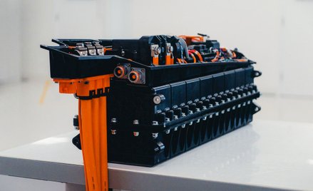Nowy super akumulator ma ładować się w zaledwie 18 sekund