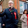 Jeremy Corbyn obiecał, że w razie wygranej laburzystów w ciągu trzech miesięcy renegocjuje umowę roz