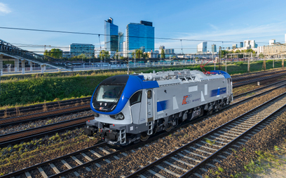 Za dwa lata PKP IC otrzyma dwunapędowe lokomotywy