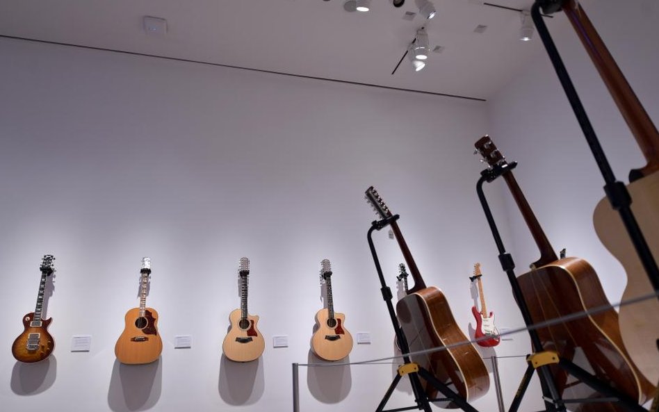 David Gilmour sprzedał wszystkie swoje cenne gitary