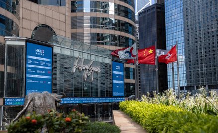 Giganci „schudli” o 823 mld USD