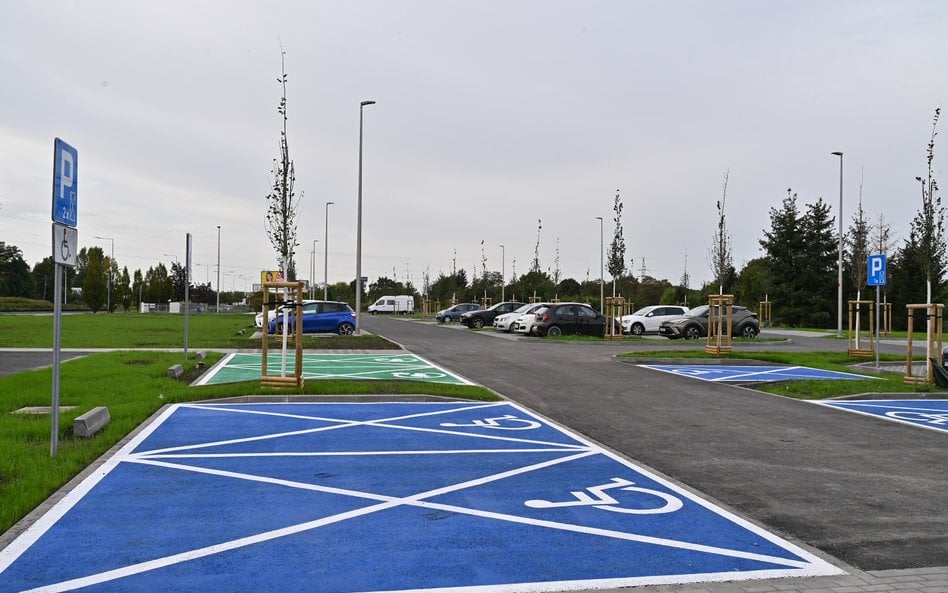 We Wrocławiu jest teraz 37 parkingów typu Park and Ride w 30 lokalizacjach. Łącznie to 2808 miejsc p