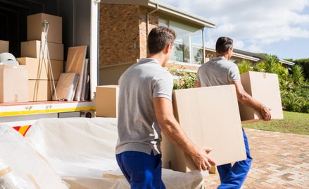 Na Wyspach Brytyjskich zamawianie przeprowadzek „u Polaków” jest dość powszechne ze względu na wysok