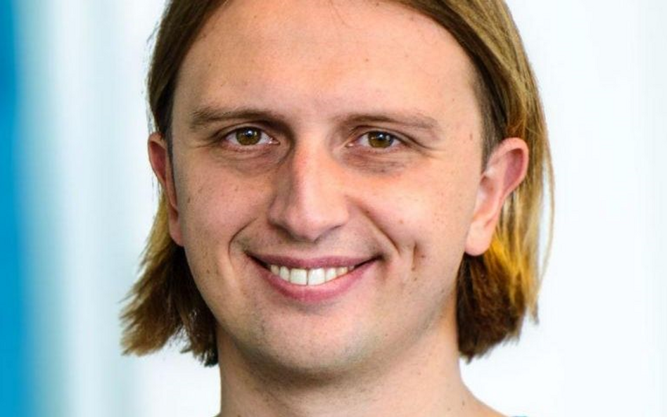 Założyciel firmy Revolut Nik Storonsk: Z popiołów powstały innowacyjne startupy