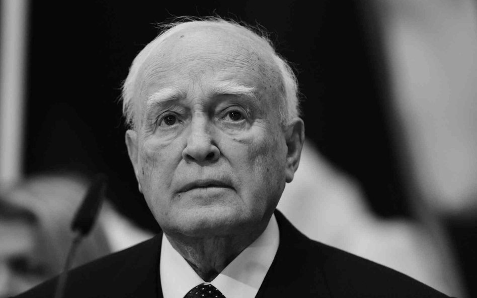 Karolos Papoulias