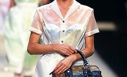 Prada i Vuitton: wyścig toreb