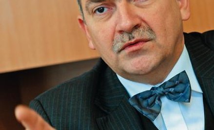 Kierowane przez Zbigniewa Zuzelskiego Alterco rozważa przejęcie kolejnej giełdowej spółki. Miałaby o