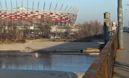 W Warszawie jest możliwość zacumowania barki czy jachtu. Ale urzędnicy przyznają, że w dość prowizor